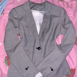 women’s blazer!<3